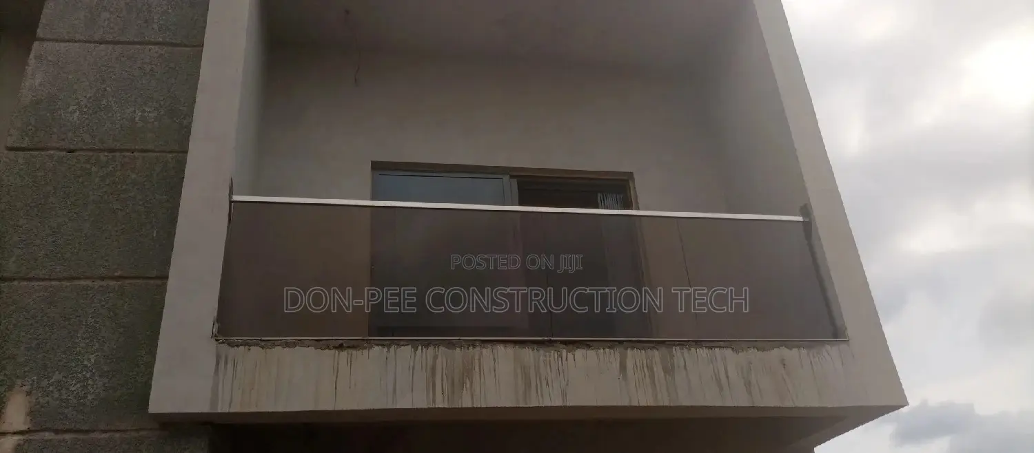 Balcony Glass Rails