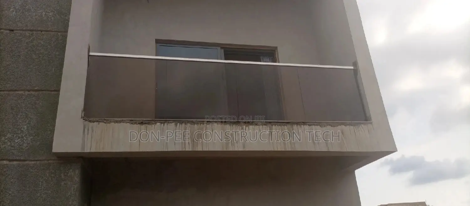 Balcony Glass Rails