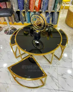 Gold Extendable Centre Table