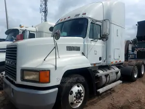 Tokunbo CH Double Cabin Mack Ten Tyres Head Truck Superb