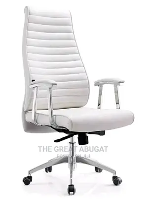 High Quality Executive Swivel Leather Office Chair.