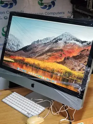 Desktop Computer Apple iMac 8GB Intel Core I5 HDD 500GB