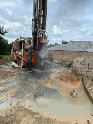 Easy and Fast Borehole