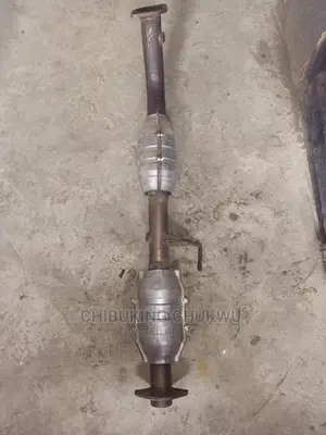 Toyota Prado 2010-2012 Exhaust Catalyst Converter.