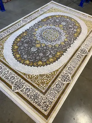 5x7fts Cream/Brown/Gold Arabian Center Rug (8x11fts/7×10fts)