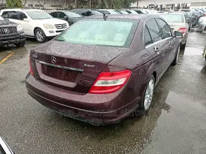Mercedes-Benz C300 2009 Brown