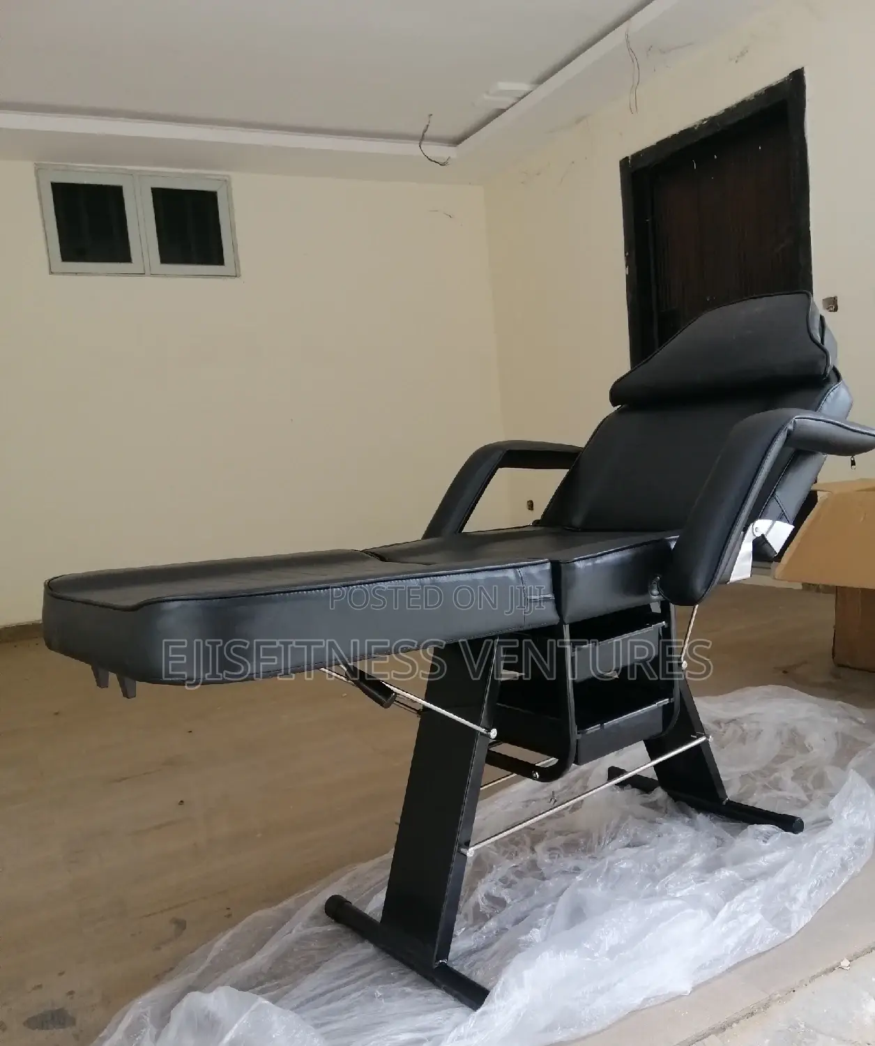 Massage Bed