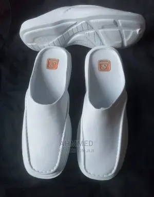 White Lab Rubber Half Shoe 12 PCS