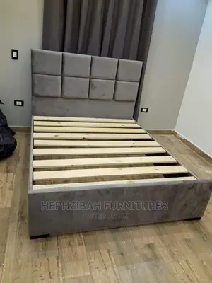 4 1/2 X 6 Bedframe