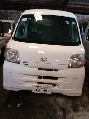 Daihatsu Hijet 2010 Silver