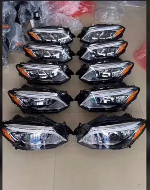 Head Lamp Gle 166 2017 Model
