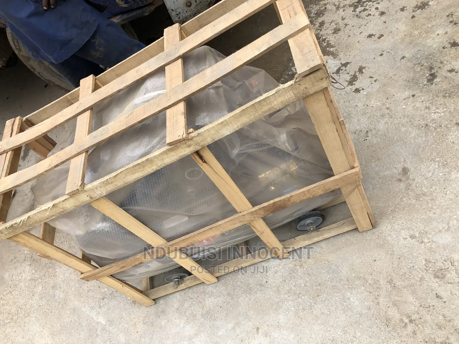 Semi Automatic Shrink Wrapper