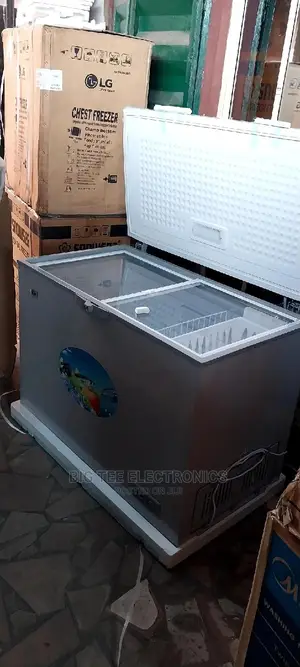 LG Chest Freezer Model 458D