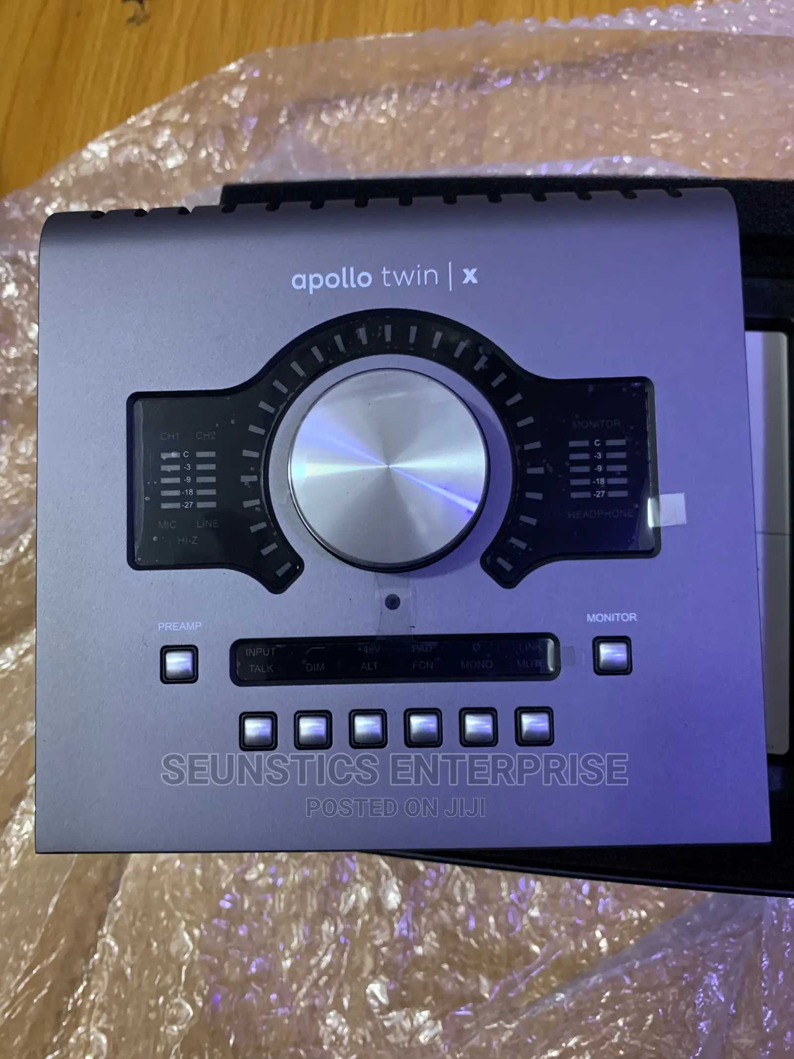 Apollo Twin X Thunderbolt Audio Interface