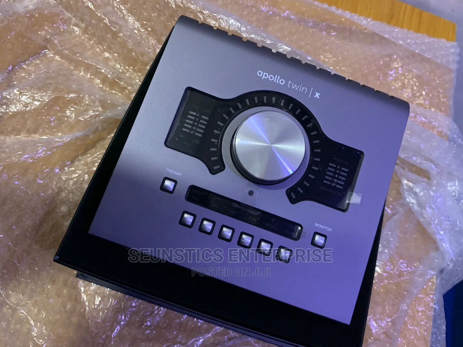 Apollo Twin X Thunderbolt Audio Interface