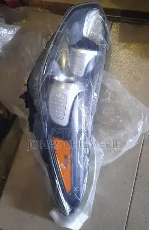 Head Light Kia Sportage 2016