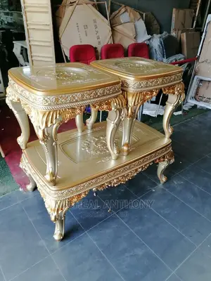 Royal Set of Table Gold Design