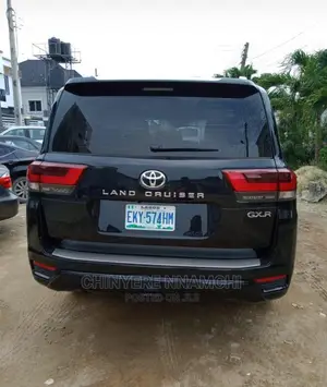 Bullet Proof Land Cruiser for Rent