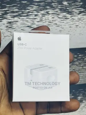 25watt Power Adapter for iPhones