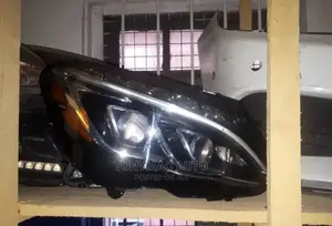 Mercedes-Benz C300 2015 W205 Headlights