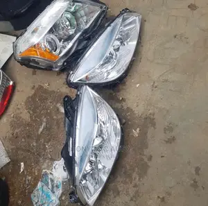 Mercedes-benz C300 W204 Headlights