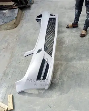Mercedes-Benz C300 W204 Front Bumper