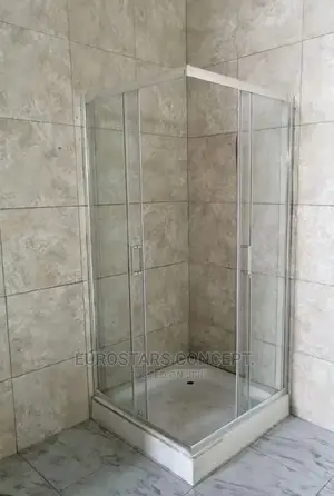 90 X 90 Cubicul Glass