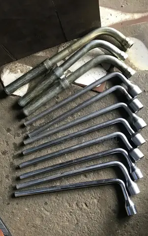 Size 17 Wheel Spanner for Mercedes Benz