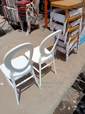 White O Back Chair