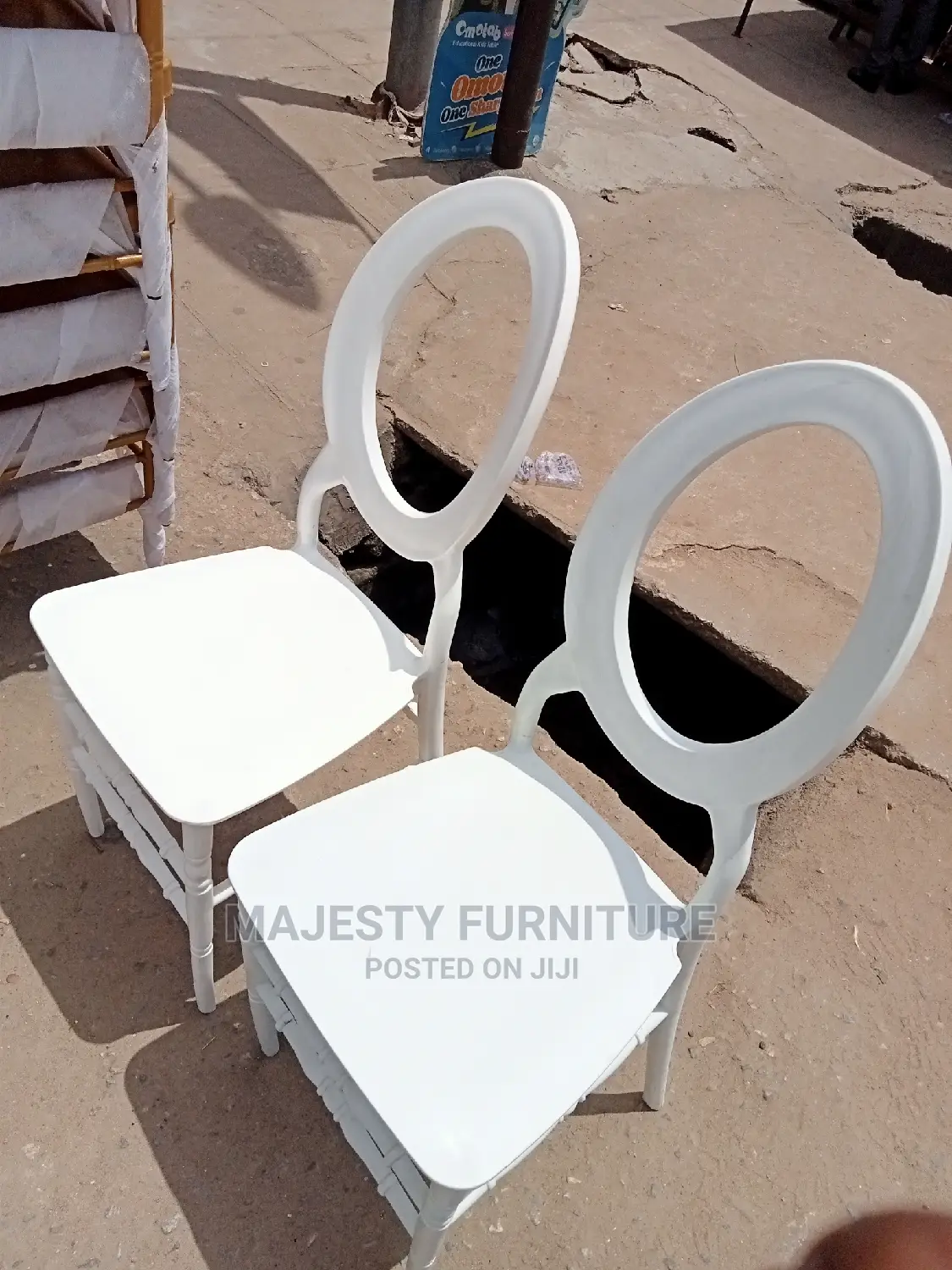 White O Back Chair