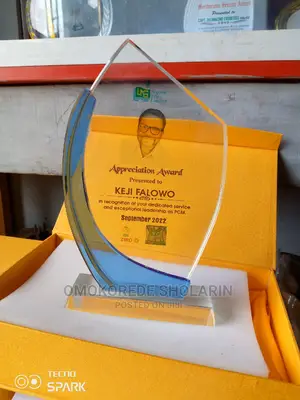 Crystal Award Plaque Award Design