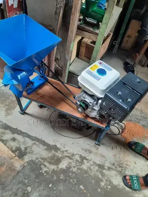 Grinding Machine 13hp, Complete Set With Big Mill