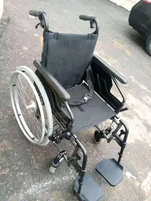 Foldable Wheel Chair