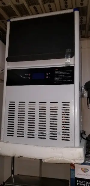 Ice Cube Maker 40cubes