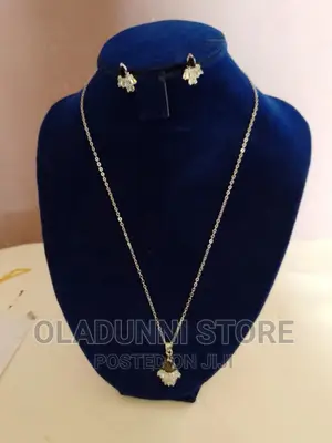 Earring, Chain and Pendant
