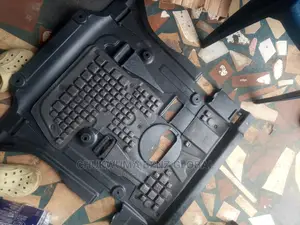 Engine Cover 166 Gle 2017 Model