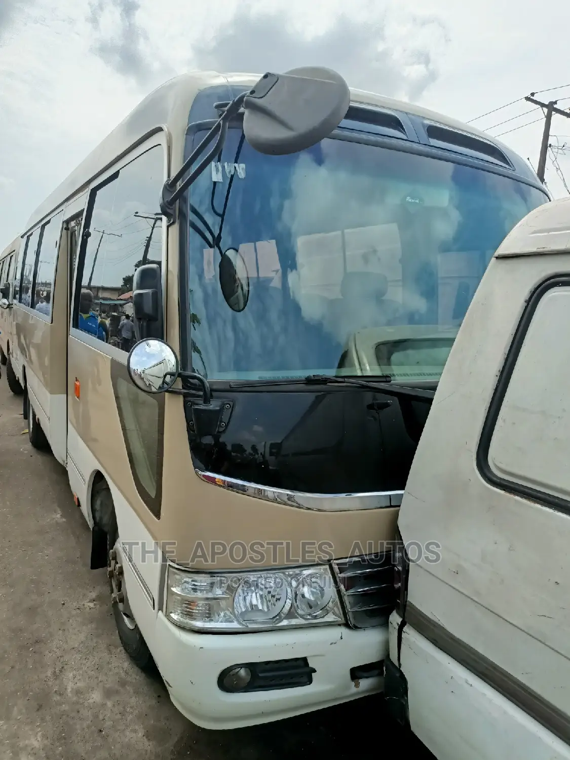 Toyota Coaster 2007 Gold