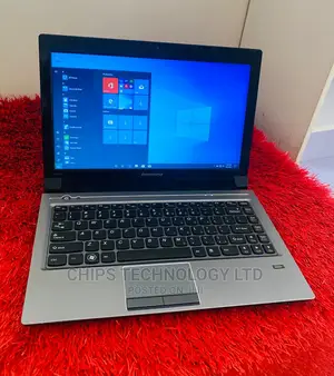 Laptop Lenovo V330 4GB Intel Core I3 HDD 250GB