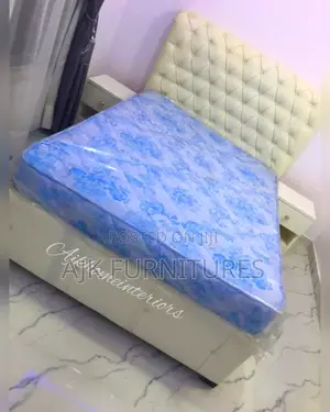 Unique 4.5by6ft Full Padded Bedframe