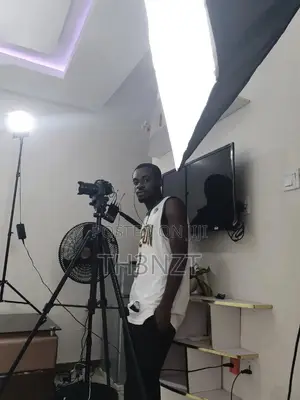Professional Video Editor/Videographer