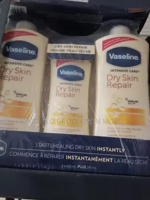 Vaseline Intensive Care Dry Skin Repair 3 in 1