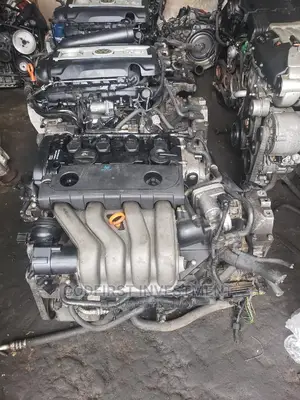 2.0 FSI Engine Not Turbo Passat, Jetta5, Skoda Octavia Etc