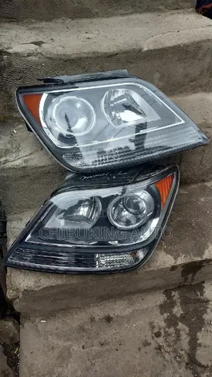 Headlamp Kia Mohave 2010
