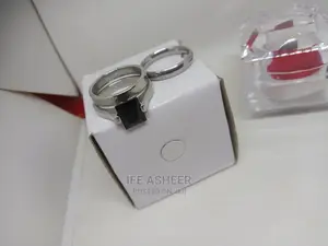 Silver Wedding Ring With Black Stone 01 - Silver