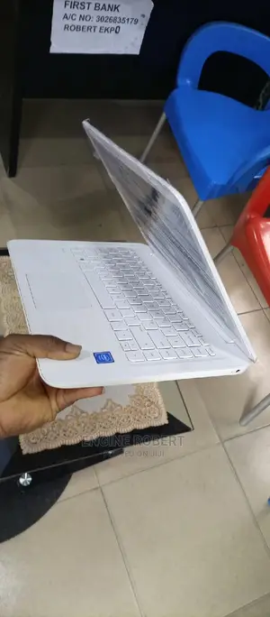 Laptop HP Stream 14 4GB Intel SSD 32GB