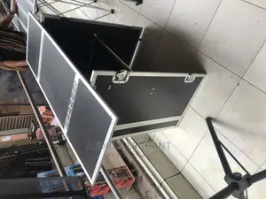 Dj Booth/Stand