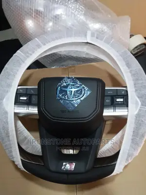 Landcruiser, Prado, Hilux 2022/23 Automated Steering Wheel.