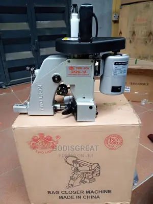 Two Lion Bag Closer Machine