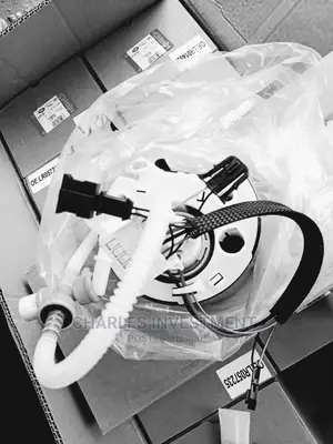 Range Rover Fuel Pump 2012 Nwe One Original