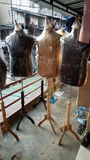 Male Body Form With Tripod Wooden Stand